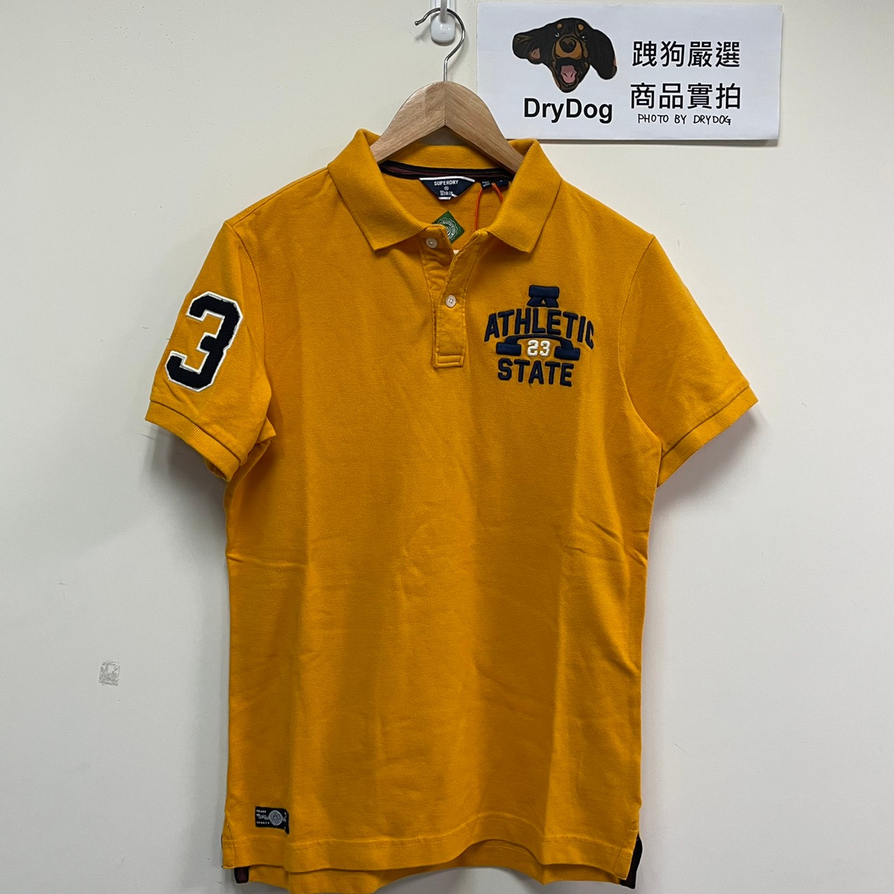 跩狗嚴選 限時限量下殺3折 極度乾燥 Superdry Polo 衫 上衣 短袖 有機棉 重磅純棉網眼 芥末黃 刺繡Logo 超級共和國 23
