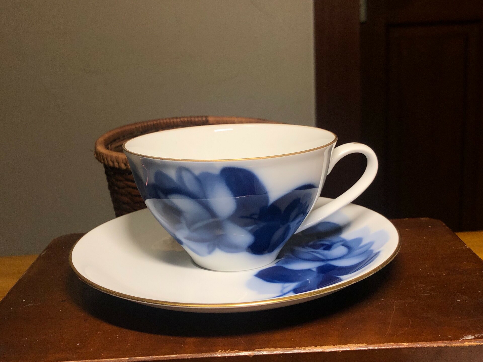 日本中古迴流 大倉陶園 青花重描金咖啡杯 全品全新