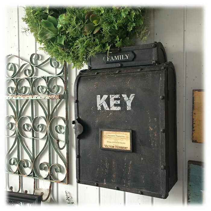 工業風 復古美式鄉村 懷舊鐵藝鑰匙盒 鑰匙箱壁掛壁飾 墻飾1入