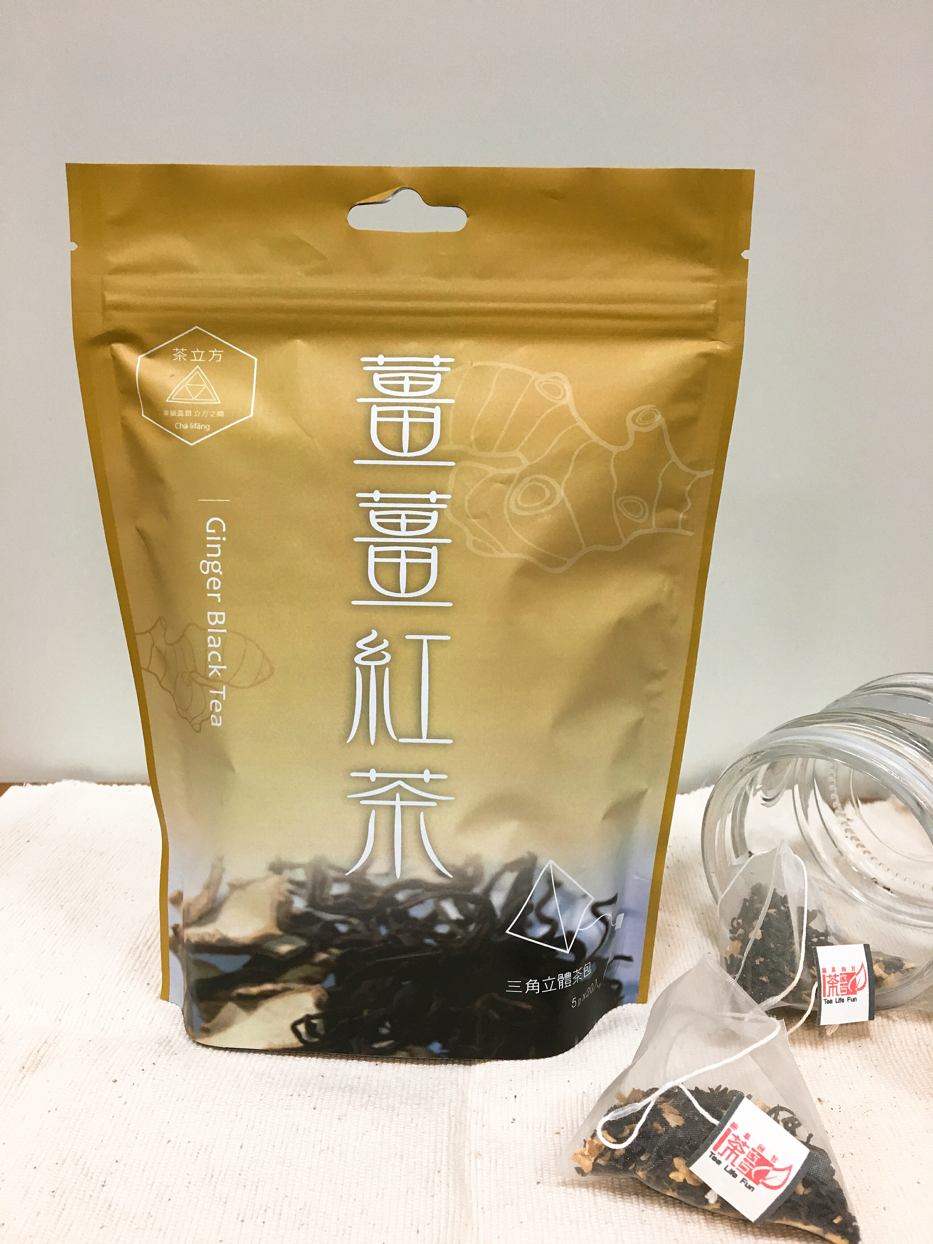 <br/><br/>  【茶立方】小資茶包系列-薑薑紅茶20入<br/><br/>