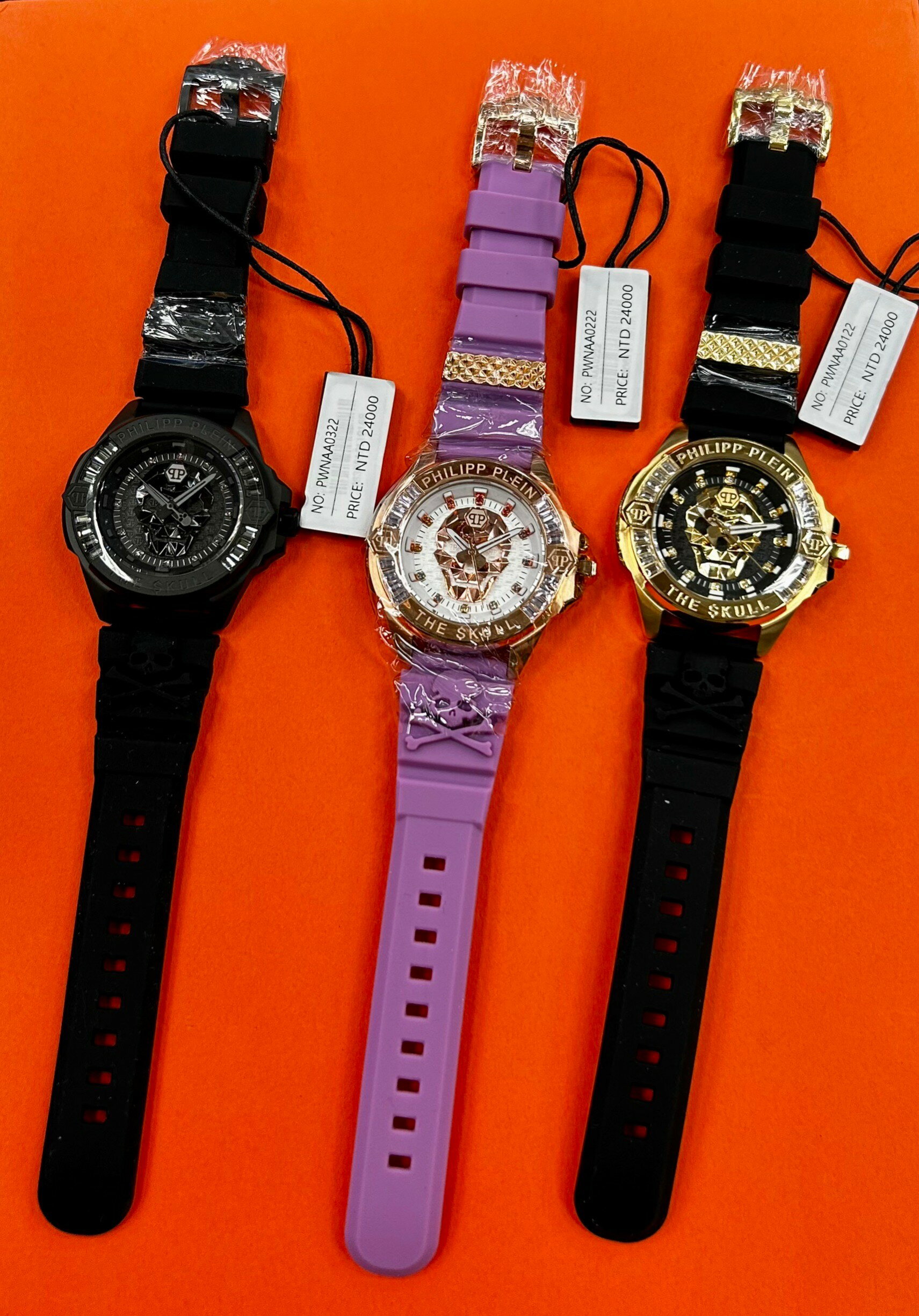 (3色可選)(Little bee小蜜蜂精品)Philipp Plein PP 石英錶 骷髏帶鑽橡膠錶 原價24000