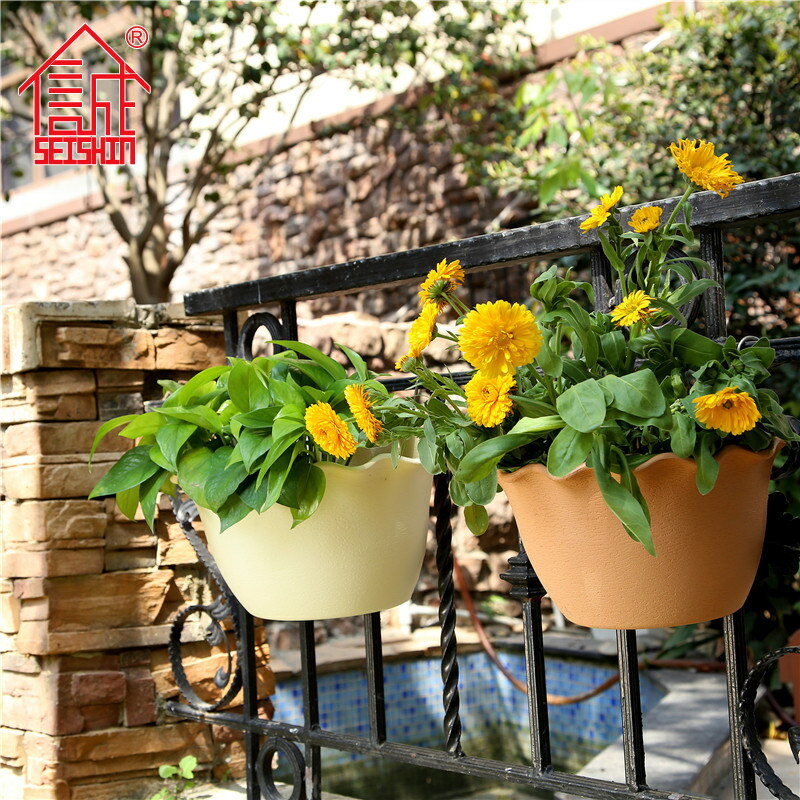 誠信花盆樹脂壁掛花盆 塑膠半圓形波浪邊墻面吊盆室內外綠植盆栽