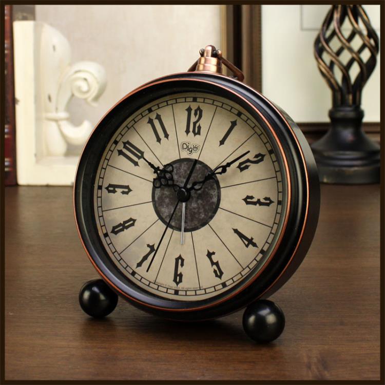 座鐘美式復古客廳桌面時鐘臺式小型鐘錶裝飾擺件臥室靜音床頭鬧鐘【林之舍】