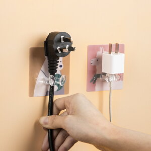 創意電源線插頭掛鉤廚房粘貼壁掛插座收納支架無痕免打孔強力粘鉤