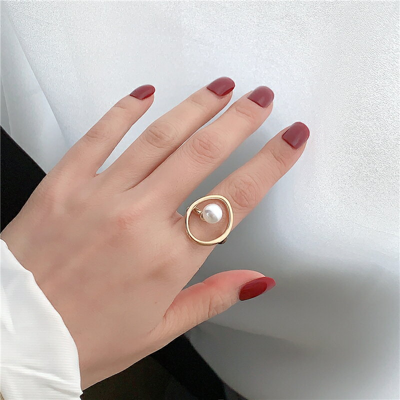韓版歐美冷淡ins風復古人造貝殼珍珠異形圓形鈦鋼金色食指戒指女