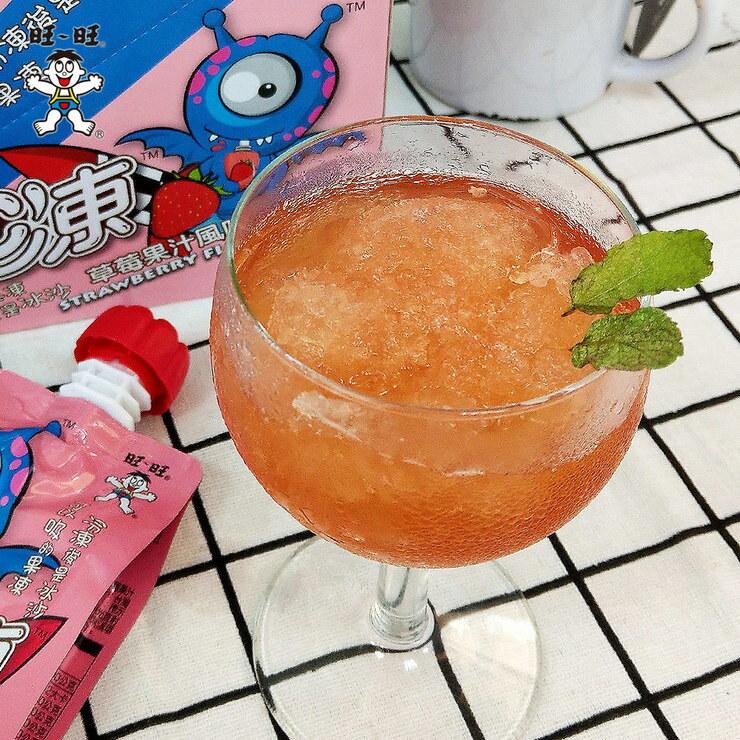 旺旺 吸C凍(草莓果汁風味) 90g x6入★草莓果汁口味★可以吸的果凍★三種口感★每一口都享受 ★零食★零嘴★飲料★下午茶★聚餐 3