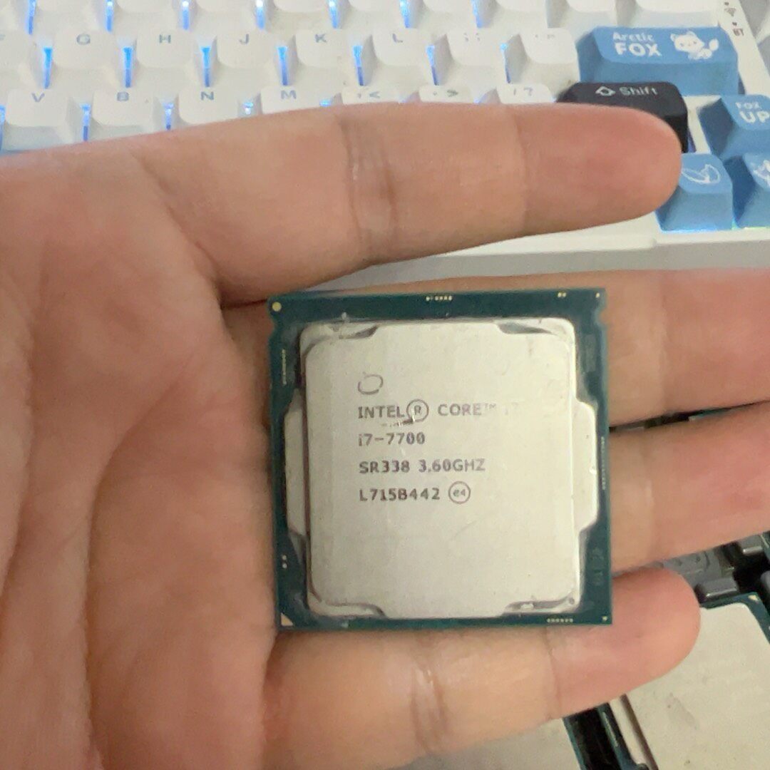 Intel Core i7-7700 CPU 高效能升級首選 四核八線程 穩定運作 核顯雙通道 電腦主機遊戲文書處理 二手良品