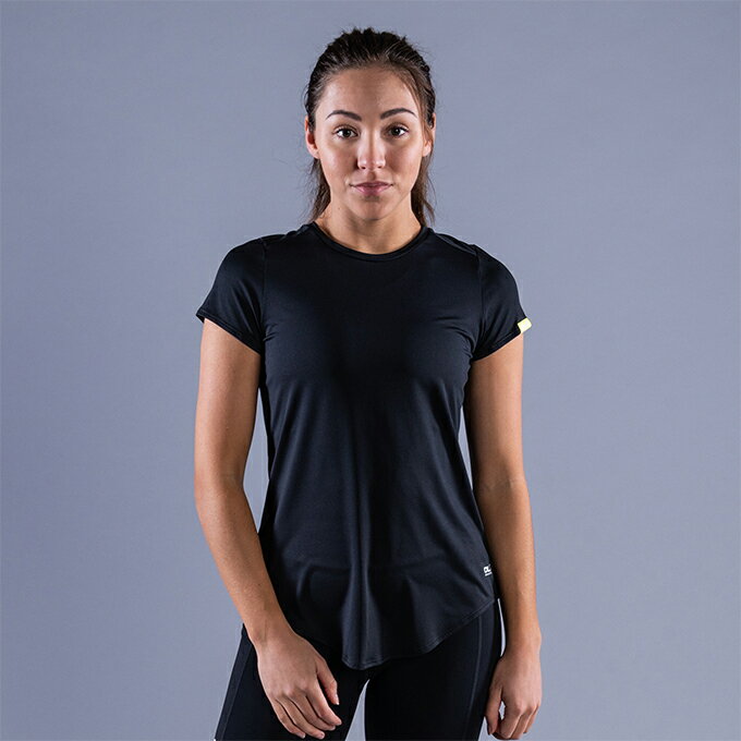 ｜享趣戶外｜《CLN Athletic》Lucy WS T-SHIRT 長版短袖排汗衣(女)黑色