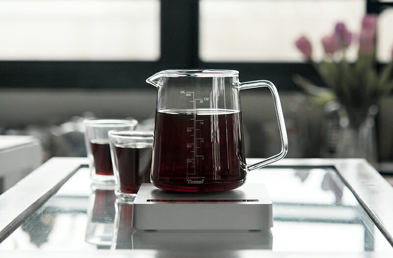 🌟現貨附發票🌟Tiamo 耐熱玻璃咖啡下壺 400ml 600ml 咖啡壺 花茶壺 玻璃壺 手沖壺 手沖下壺 刻度量杯 耐熱玻璃量杯 耐熱量杯 拉花杯 拉花缸 公杯壺 花茶杯 HG2186 HG2187 茶海 咖啡分享壺 掛耳杯 濾掛杯 濾掛量杯 濾掛咖啡杯掛耳專用杯 拉花量杯 手沖量杯 6