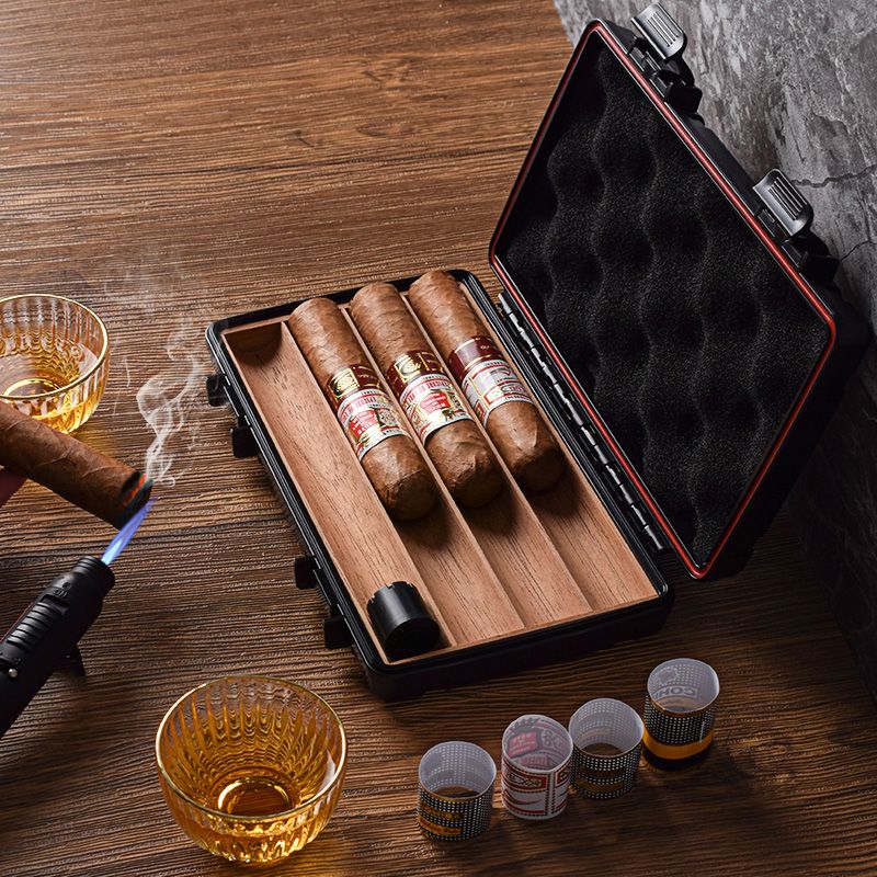 GRUS格律斯雪茄旅行便攜式保濕醇化盒4支裝雪松木茄煙盒