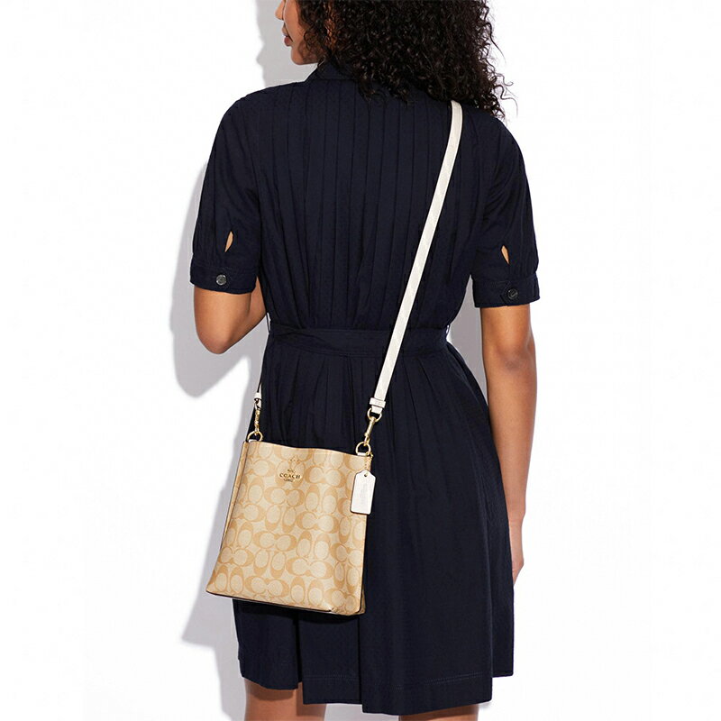 精選★COACH Mollie小號經典logo手提單肩斜挎 CA582(預購+現貨)  ~【春季女王節 心動優惠 送禮首選★菲尼斯 國際精品3折起】 8