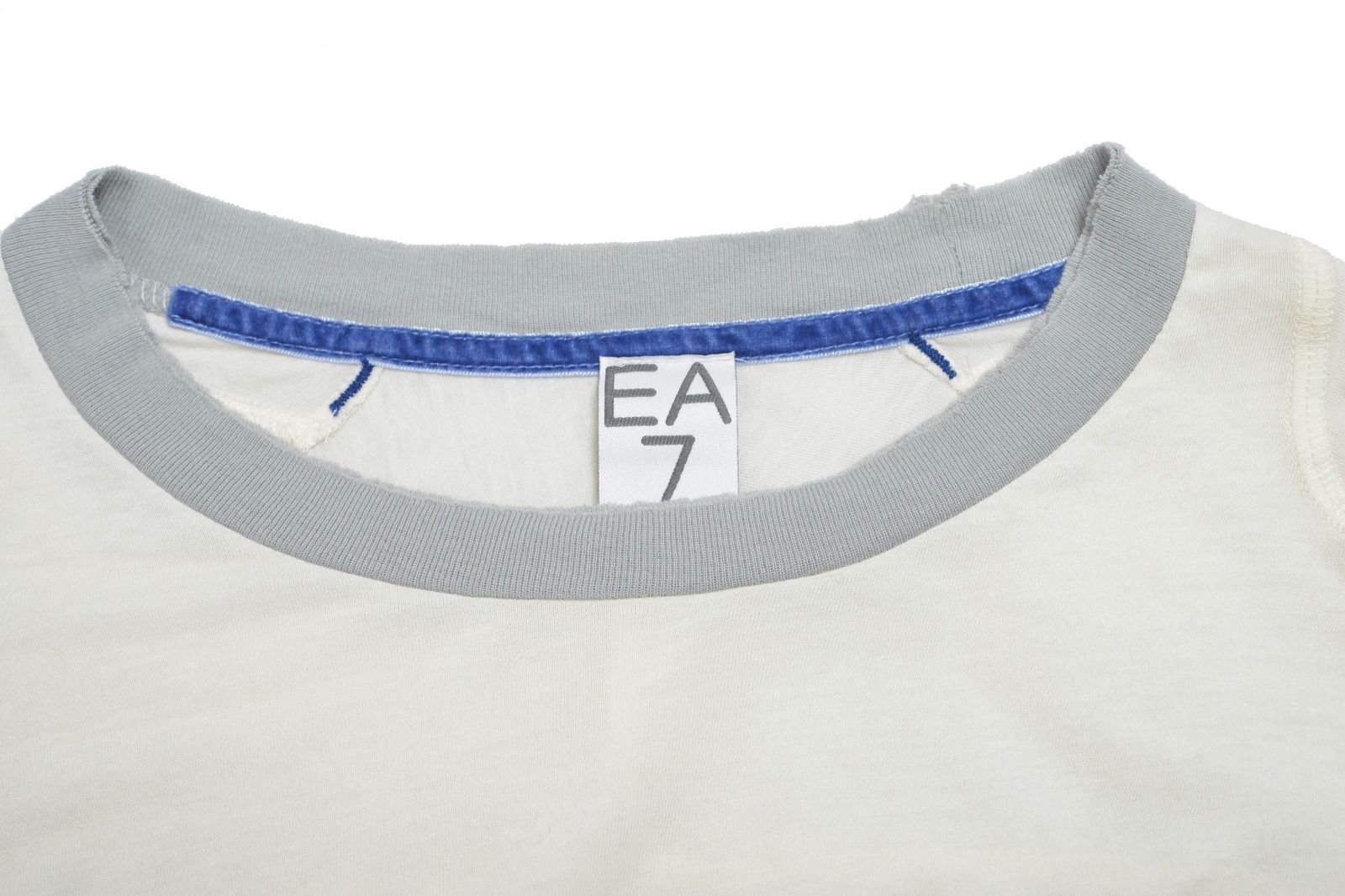 ea7 white