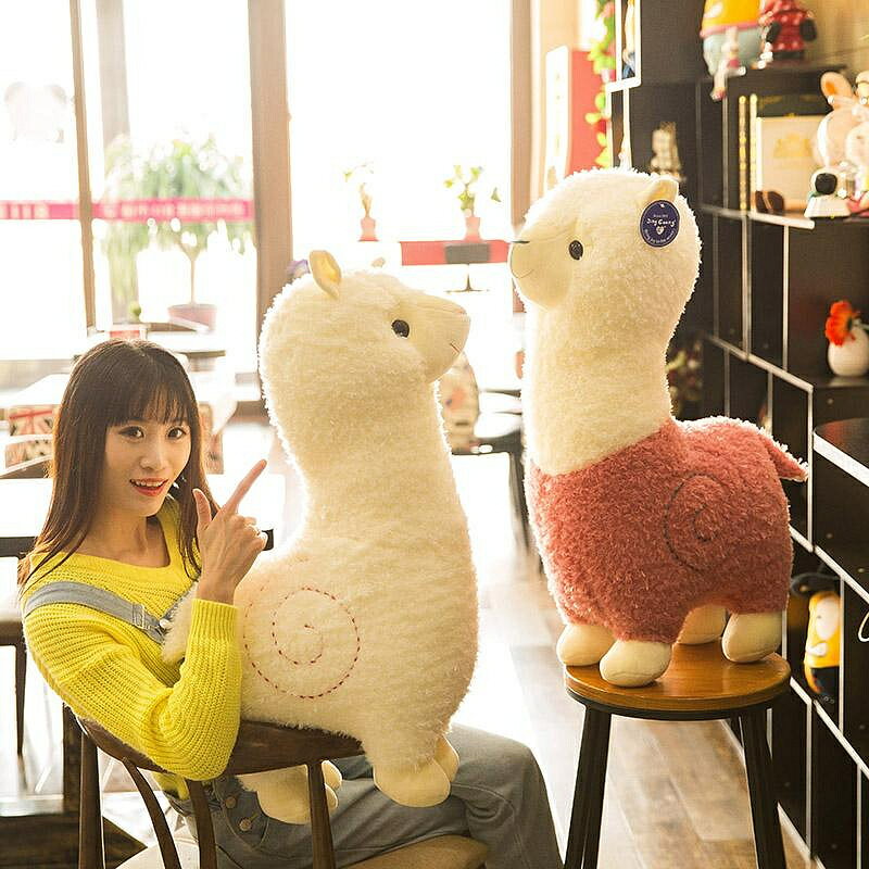 模擬羊駝公仔毛絨玩具小羊抱枕睡覺布娃娃閨蜜玩偶生日禮物男女孩（45cm以上的商品麻煩客人選擇宅配哦，謝謝）
