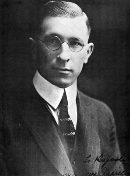Posterazzi: Frederick Grant Banting Canadian Scientist Rolled Canvas ...