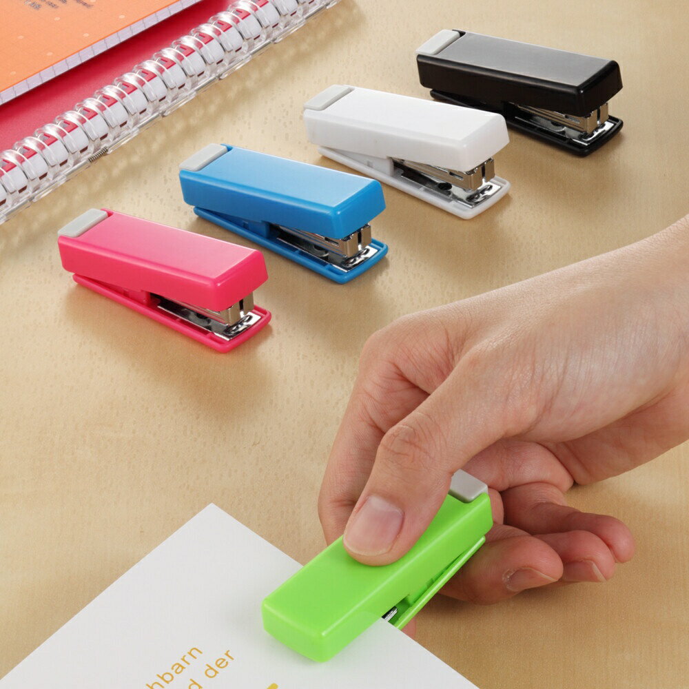 【日本LIHIT LAB.】攜帶型訂書機 迷你型釘書機