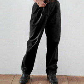 【魔法施】成熟品味舒適有型【中腰寬版】平面黑藍色休閒褲(28~40腰)