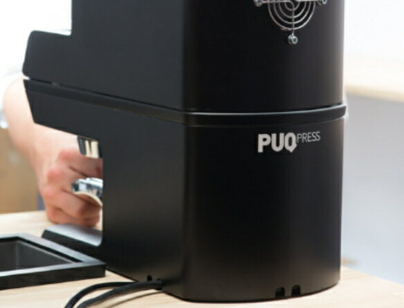 金時代書香咖啡 Puqpress M2 自動填壓器