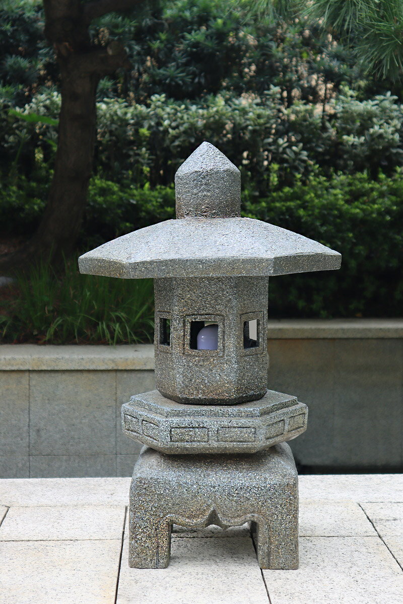 戶外led太陽能石燈庭院燈花園別墅布置院子裝飾草坪園林景觀擺件 1