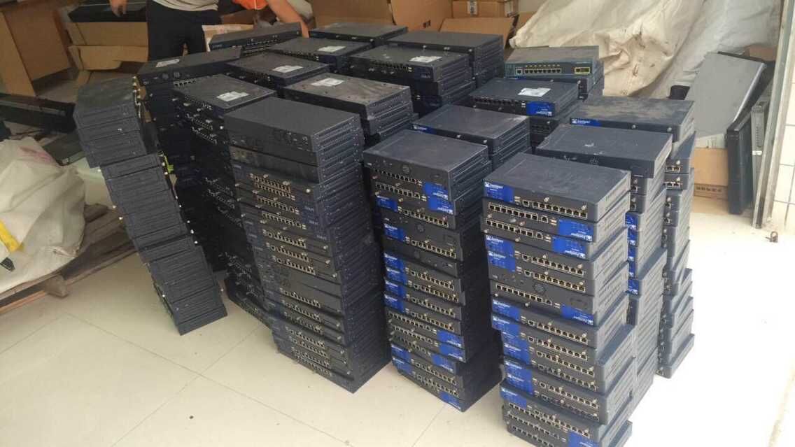 詹博 Juniper SRX220H 千兆硬體防火墻 永不掉線 帶電源