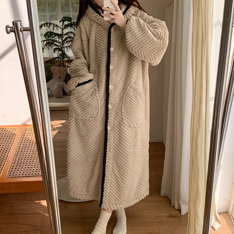 女士睡衣 女秋冬季珊瑚絨睡裙 加厚加絨法蘭絨睡袍 大碼寬松連帽家居服 長款睡衣套裝 女生睡衣【不二雜貨】