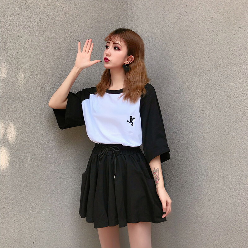 網紅套裝裙洋氣夏新款港風寬松顯瘦很仙氣的運動休閑兩件套女