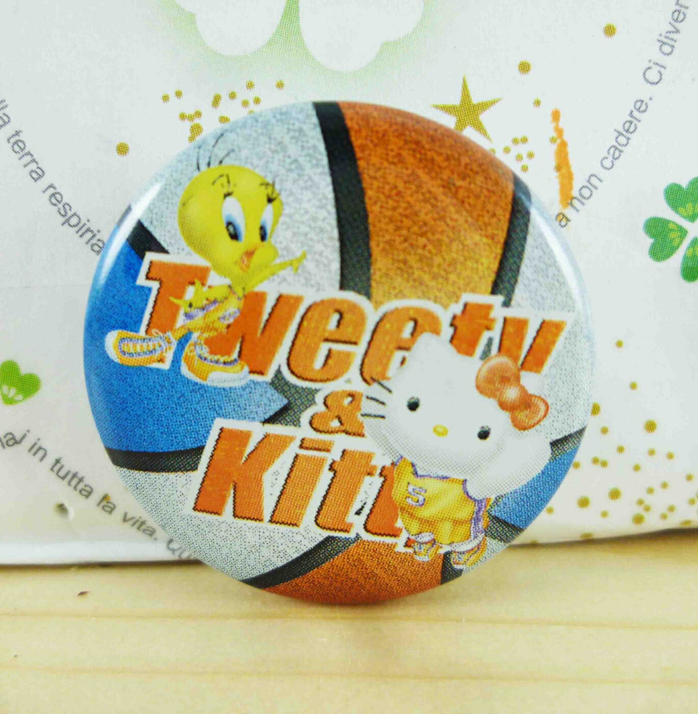 【震撼精品百貨】Hello Kitty 凱蒂貓 KITTY別針-圓形造型-籃球 震撼日式精品百貨