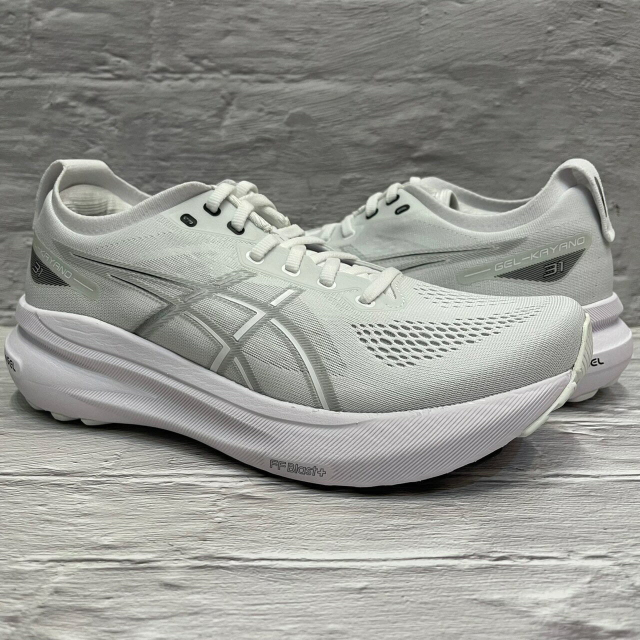 亞瑟士 ASICS GEL-KAYANO 31 男款 跑鞋 1011B867-101