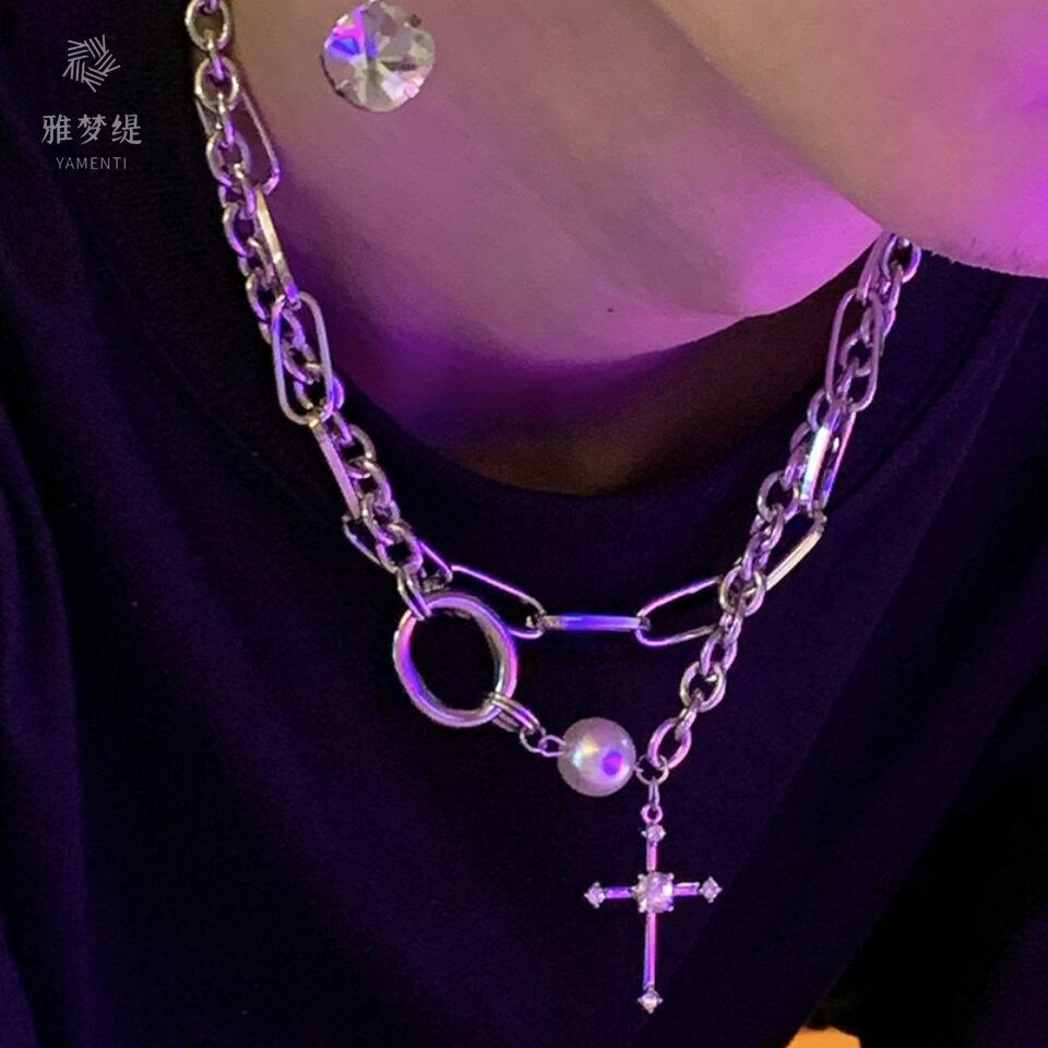 雅夢緹2021年新款潮朋克ins網紅氣質珍珠十字架嘻哈項鏈女鎖骨鏈