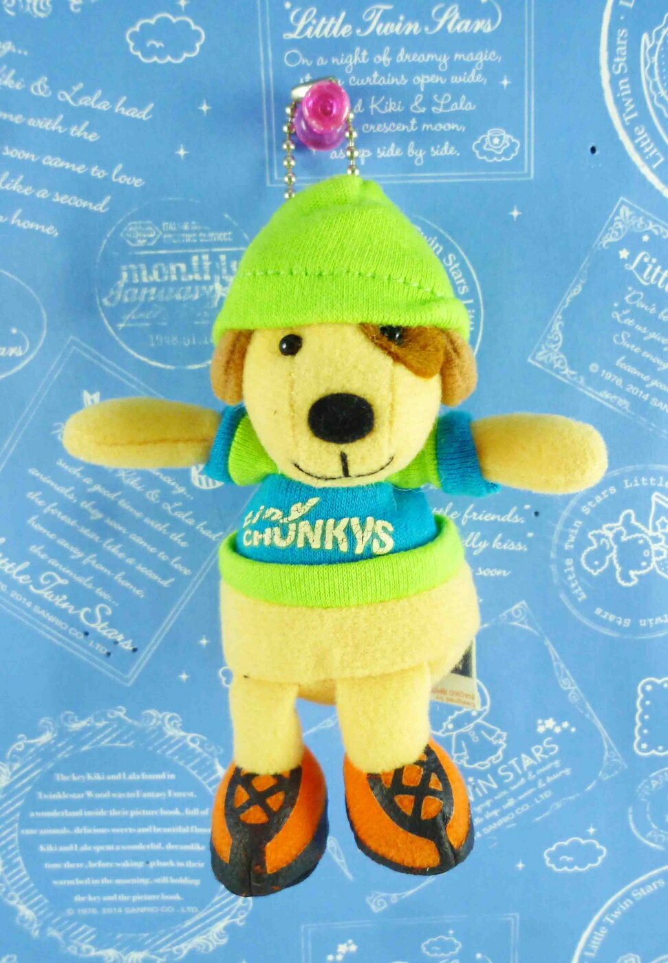 【震撼精品百貨】日本日式精品 狗DOG 絨毛玩偶-彩色毛-綠帽 震撼日式精品百貨