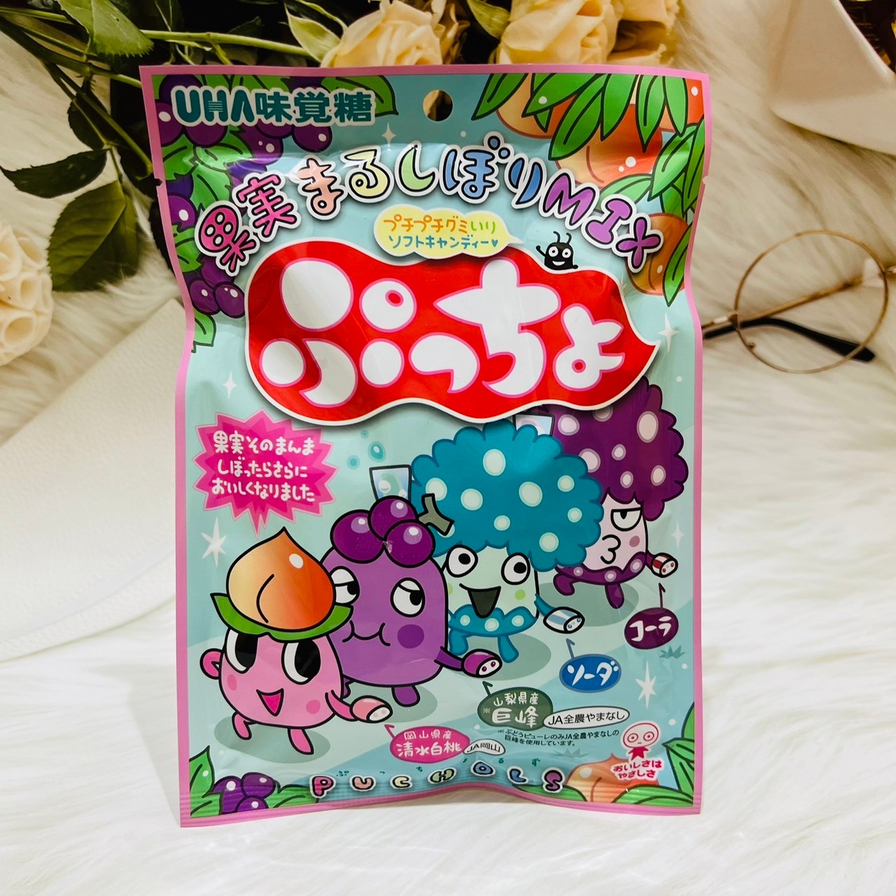 日本 UHA 味覺糖 噗啾 4味綜合軟糖 85g 白桃/葡萄/蘇打/可樂 軟糖 普超 夾心軟糖｜全店$299 全家取貨免運｜滿額折500｜APP下單最高賺19%點數⚡