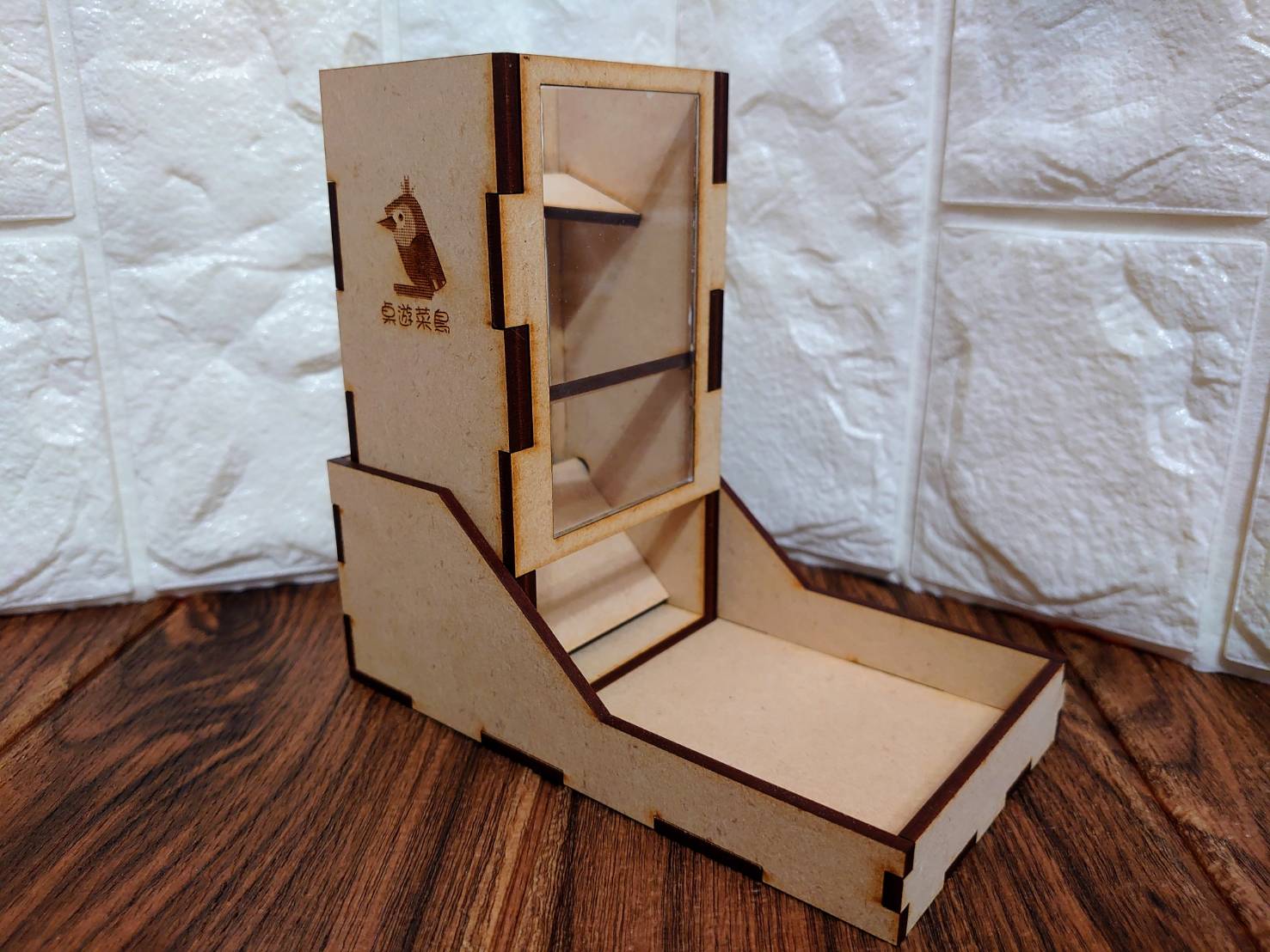 【桌遊侍】桌遊菜鳥骰塔《兩件再九折喔!》 骰塔.桌遊周邊.桌遊配件.各式配件.桌遊菜鳥.菜鳥骰塔.木製骰塔.壓克力板