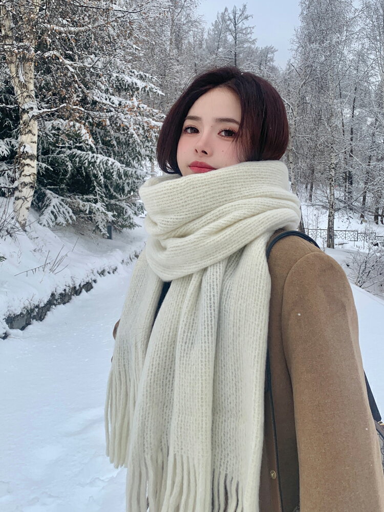 韓版針織毛線圍巾女冬季2023新款純色白色學生長款保暖圍脖高級感