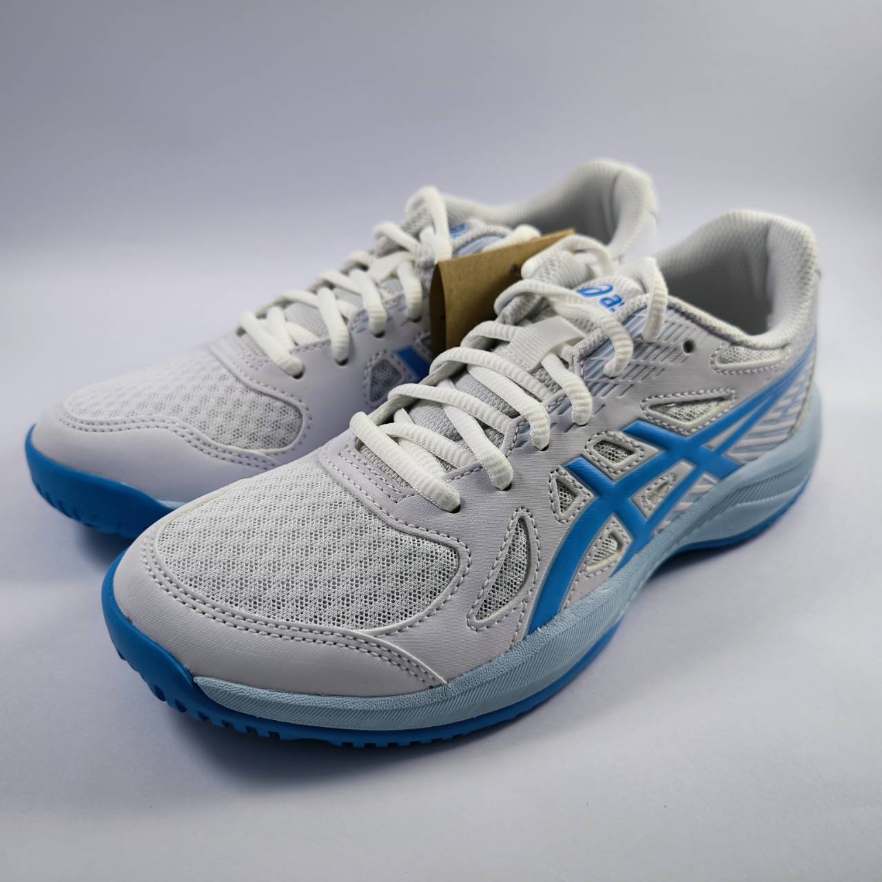 ASICS 亞瑟士 UPCOURT 6 女款 排球鞋 與球鞋 室內運動鞋 1072A107-101 (G3)陽光樂活]