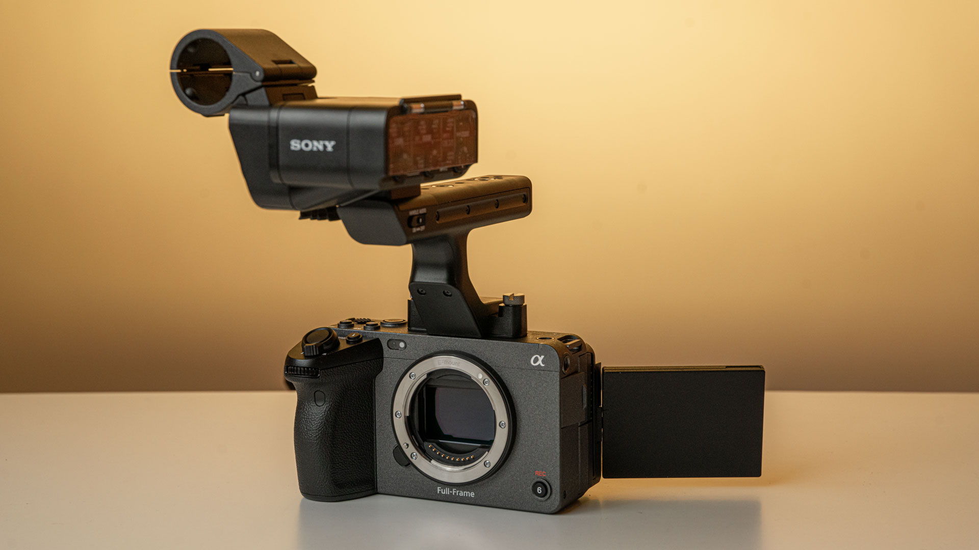 【新博攝影】Sony Cinema Line FX3 業務用可交換鏡頭式高畫質攝影機 (4K 120P；台灣公司貨)ILME-FX3註冊再送FZ100原廠電池