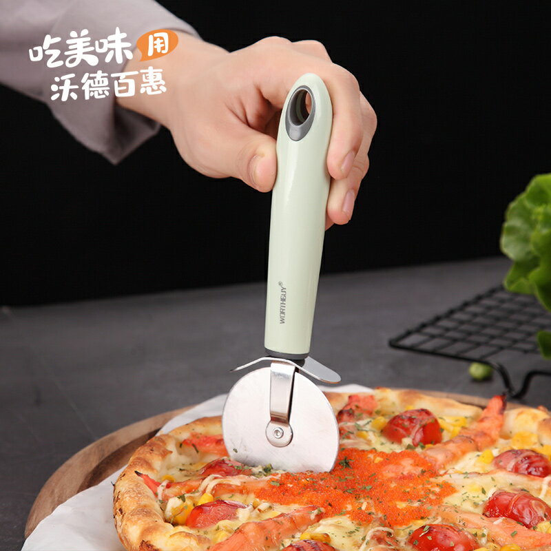 不銹鋼披薩刀 滾刀切披薩工具專用刀烘焙批薩刀 家用切比薩滾輪刀