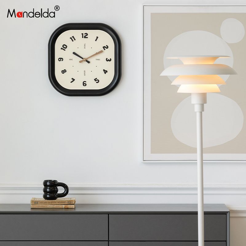 免打孔現代客廳家用鐘表簡約時尚掛鐘木質網紅高顏值時鐘