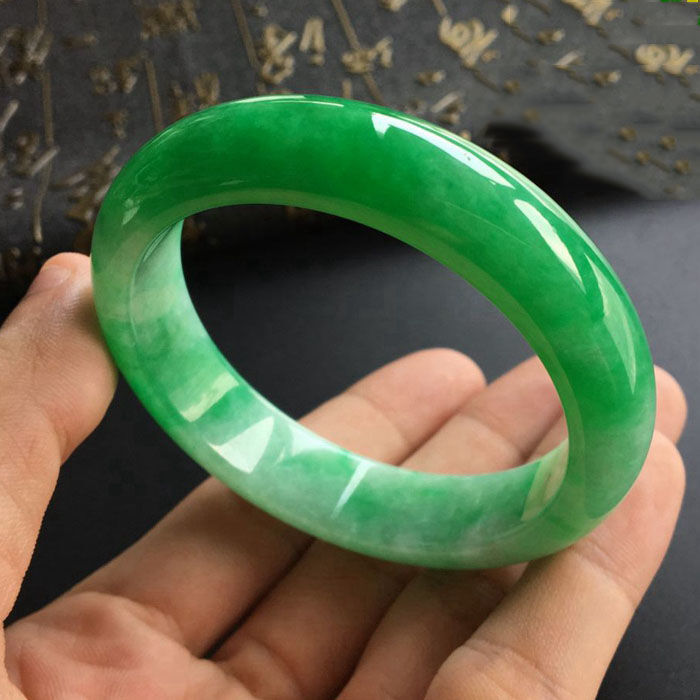 【現貨】緬甸冰糯種陽綠翡翠處理手鐲豆綠玉鐲子女款正圈滿綠玉手鐲送媽媽【北歐家居生活】