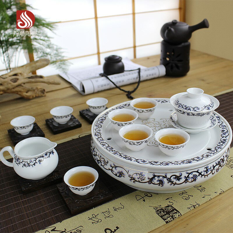 潮汕功夫茶具套裝雙層整套高檔圓形家用帶陶瓷茶盤儲水青花瓷骨瓷