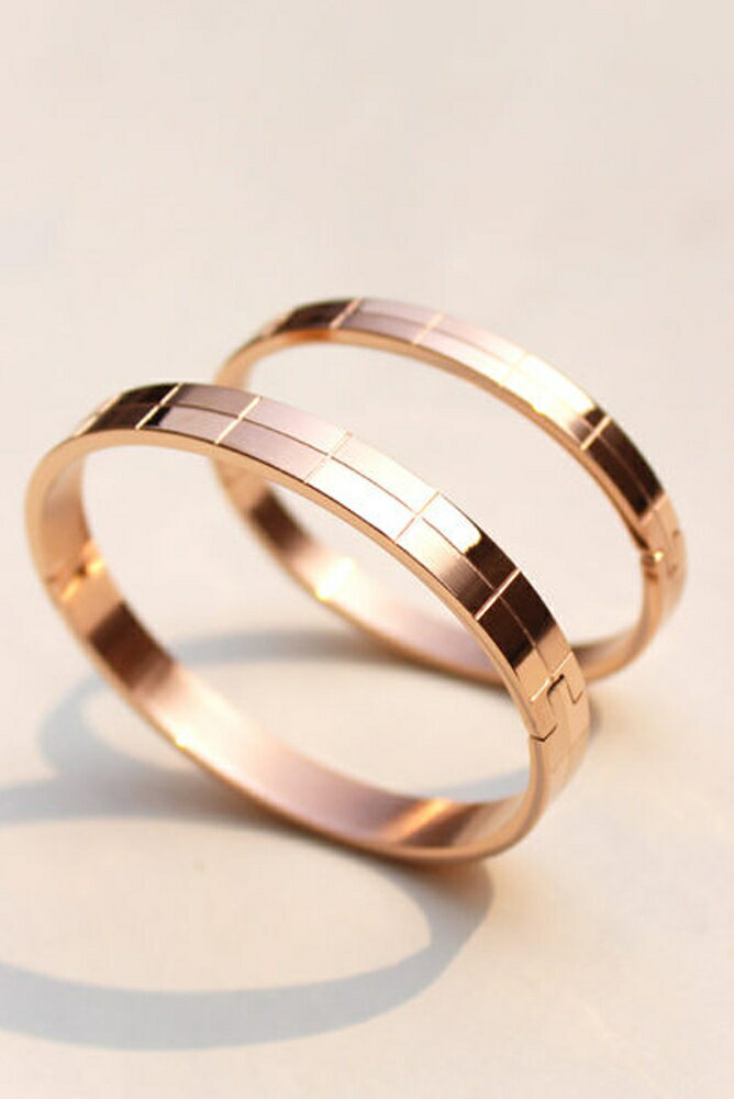 ✤宜家✤新款簡約韓國時尚玫瑰金手環 鈦鋼飾品不褪色不過敏