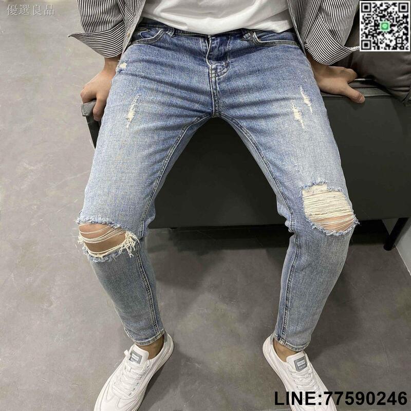 醬】現貨速發 牛仔破洞褲 牛仔褲男 窄管牛仔褲 直筒牛仔褲 破洞休閒褲 九分褲 淺藍色膝蓋破洞男士牛仔褲韓版緊身窄管褲百