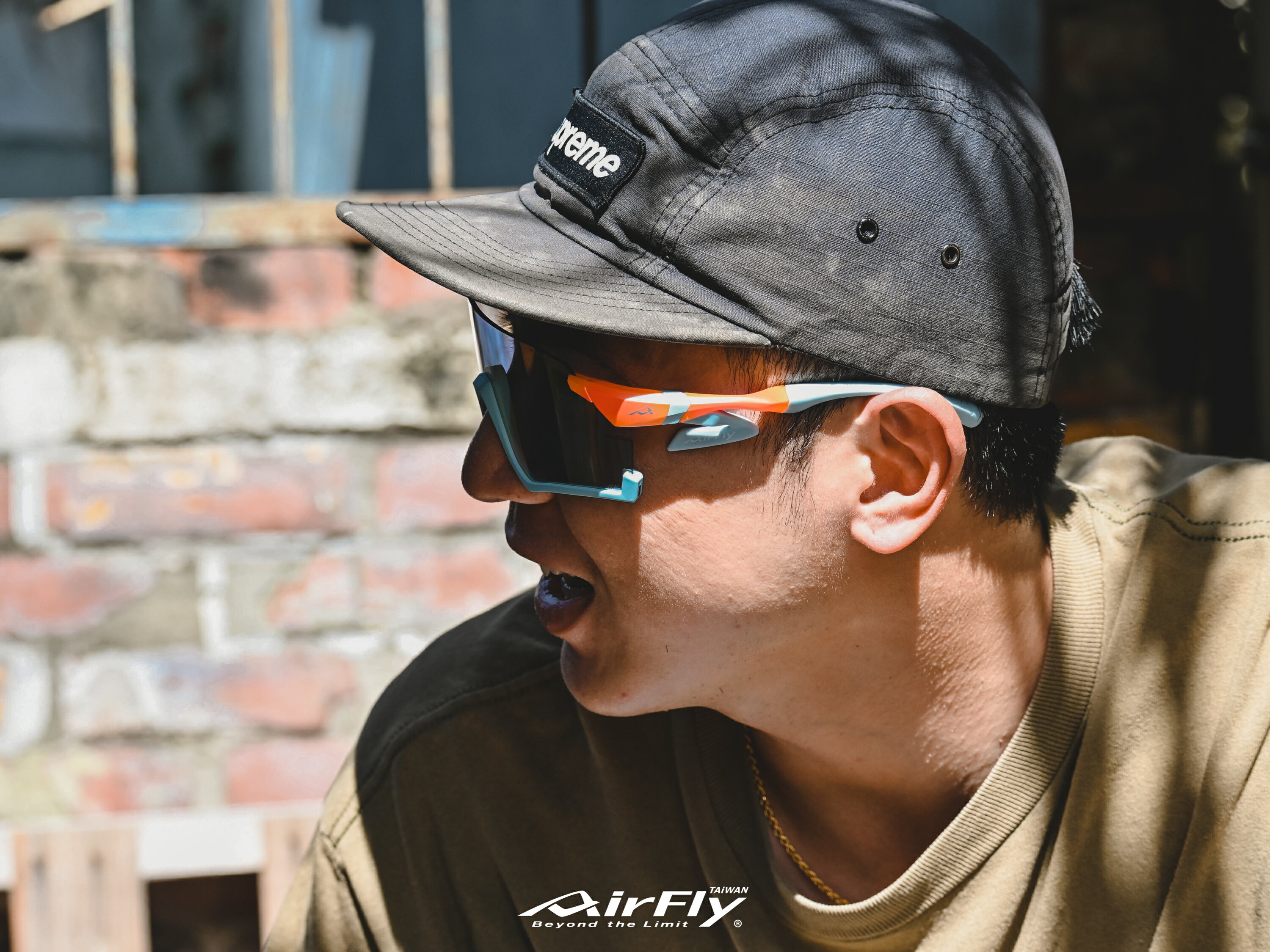 【AirFly】AF306RE-C2 無鼻墊運動太陽眼鏡 環法選手推薦 粉色防水防霧鏡片 神秘黑/金 1