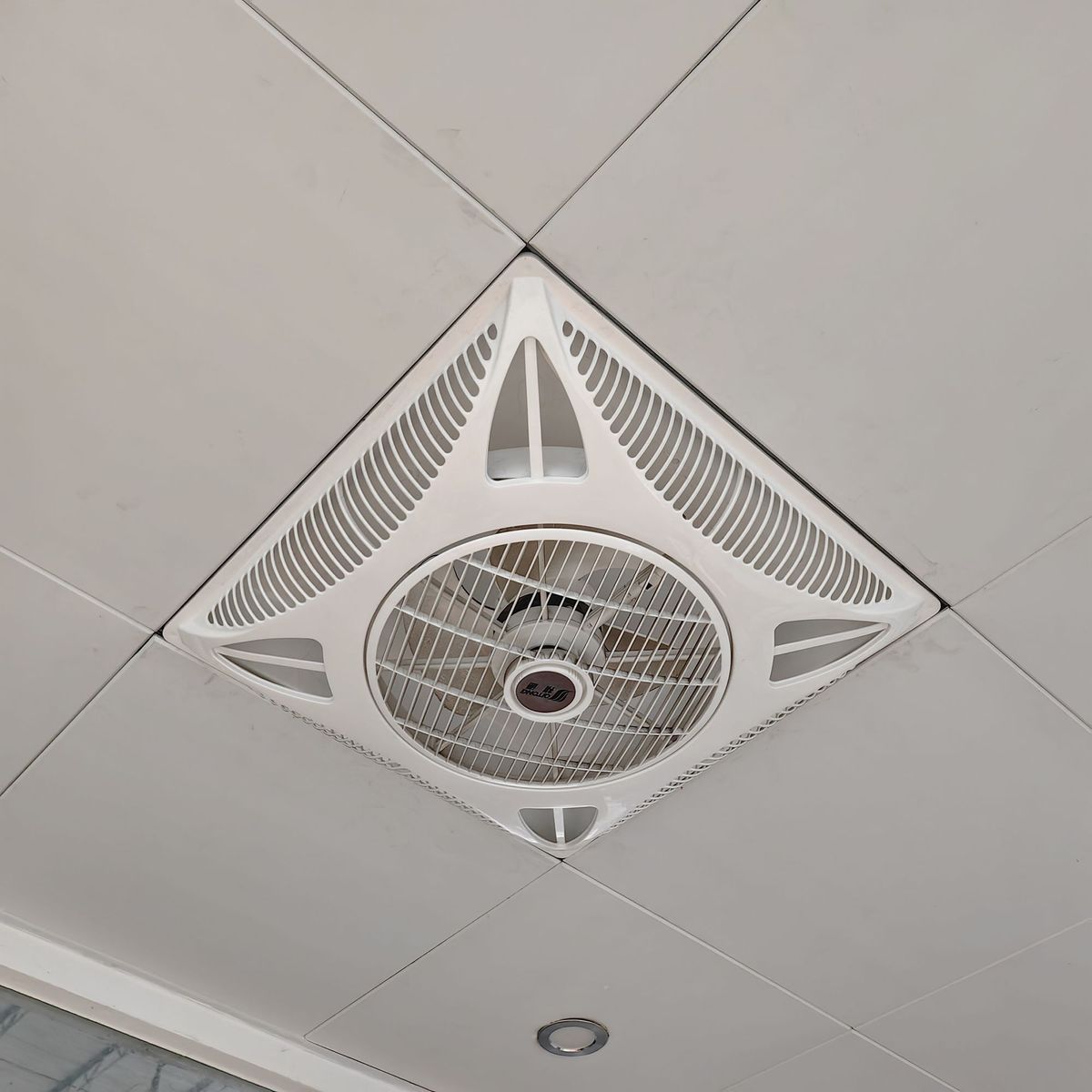 110V出臺灣暗裝天花吸頂風扇吊頂石膏板整合嵌入式迴圈電風扇靜音