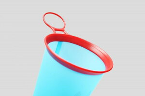 騎跑泳者 - HydraPak SPEEDCUP 軟式摺疊隨行杯(附夾子+織帶23cm) 馬拉松軟水杯，輕巧方便，可重複使用.