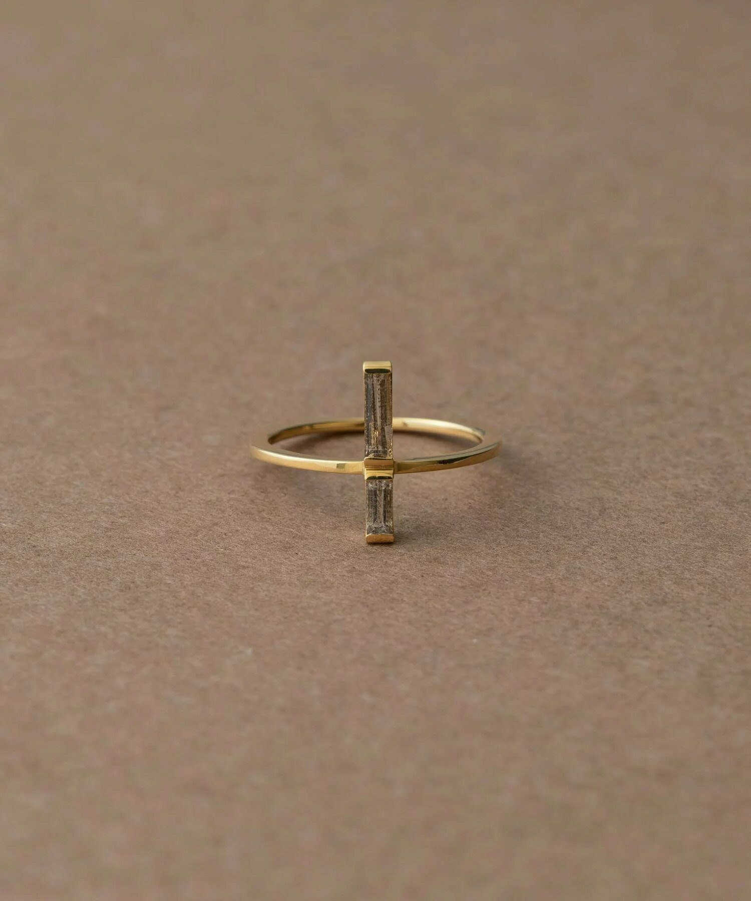 [bijoux] ete K18YG 漂浮方柱石戒指 | 戒指 送禮 情人節 [Rakuten Fashion]