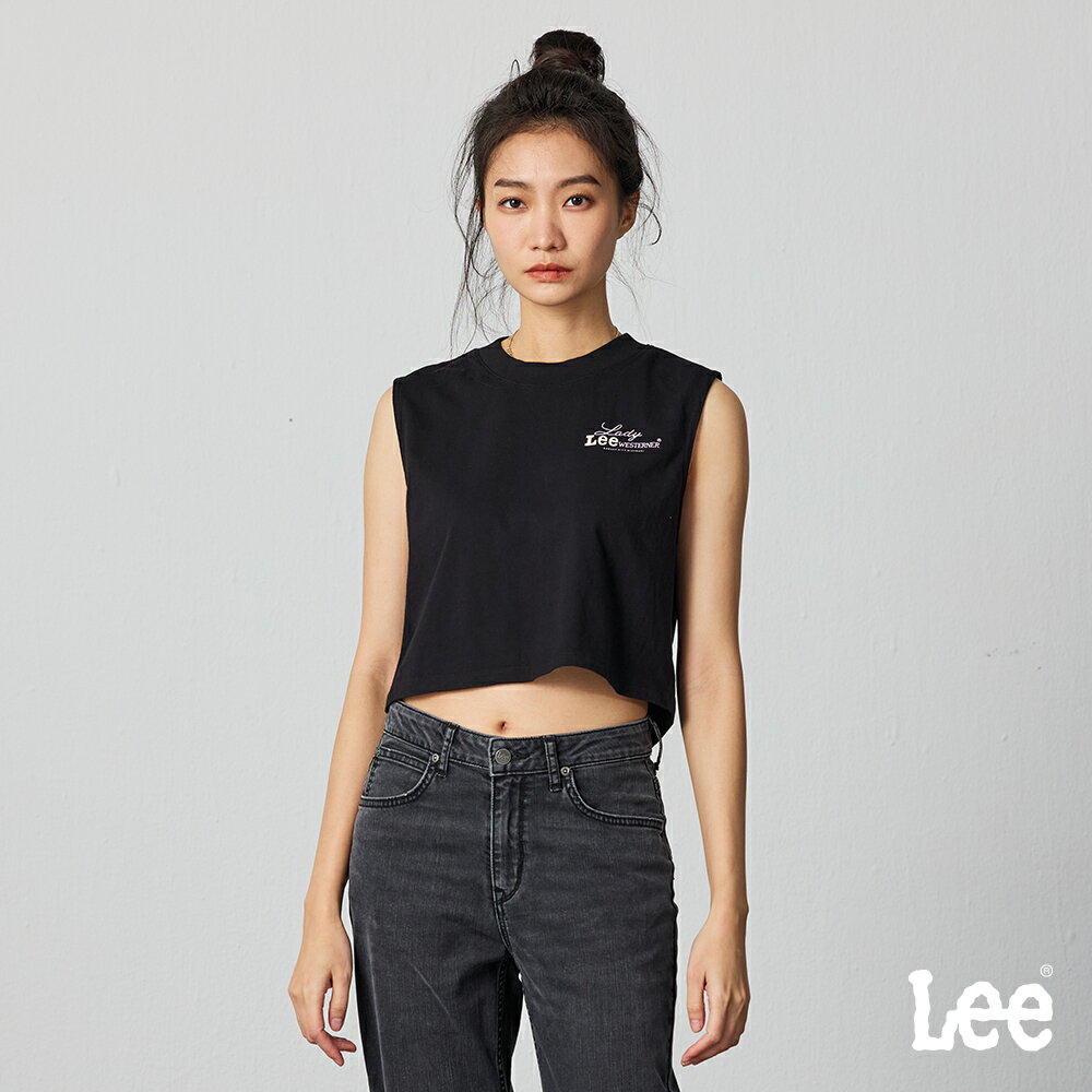 Lee 女款 左胸LOGO 文字 無袖 短版 短袖T恤 | Modern
