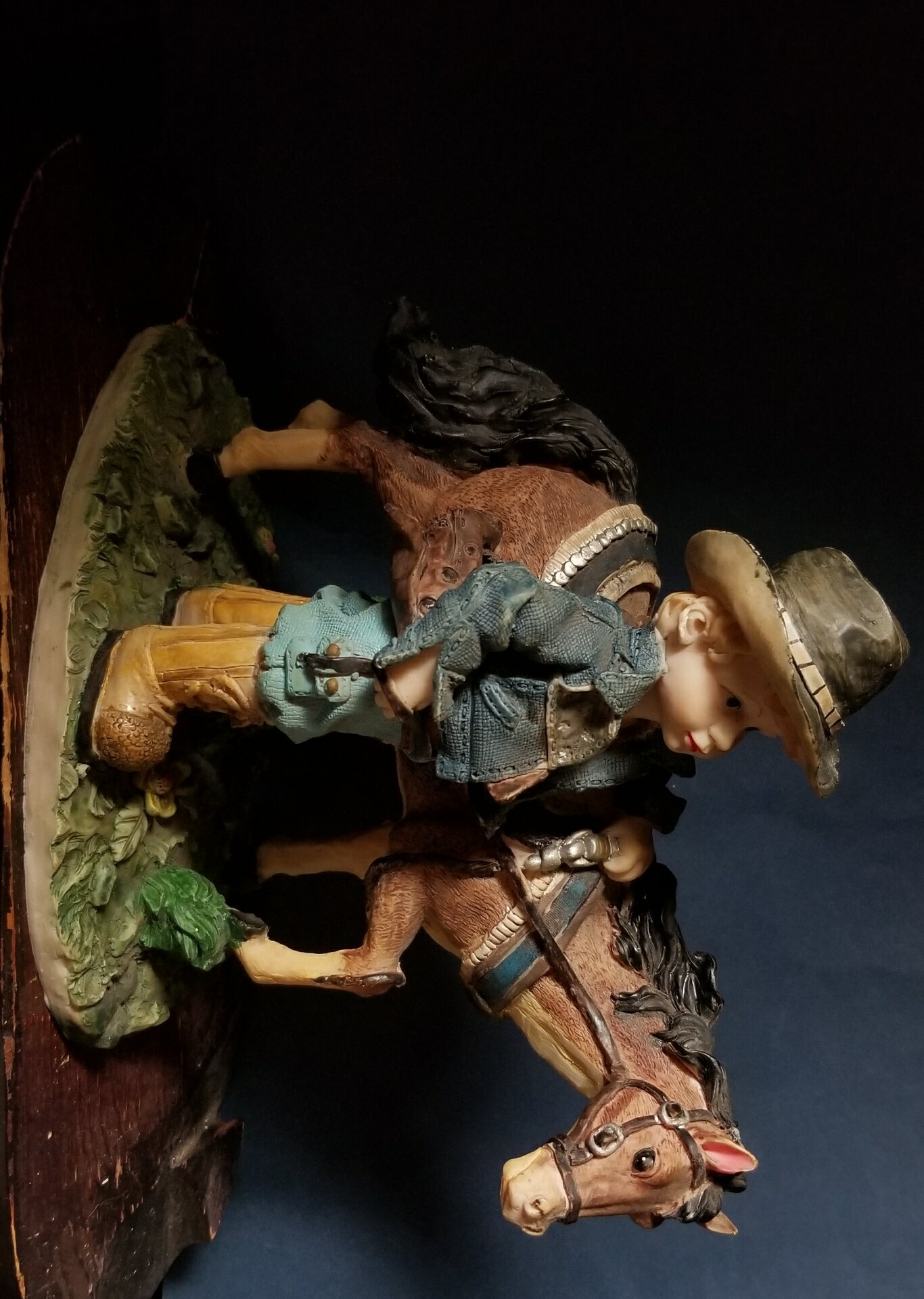 老樹脂雕塑擺飾 小牛仔與馬