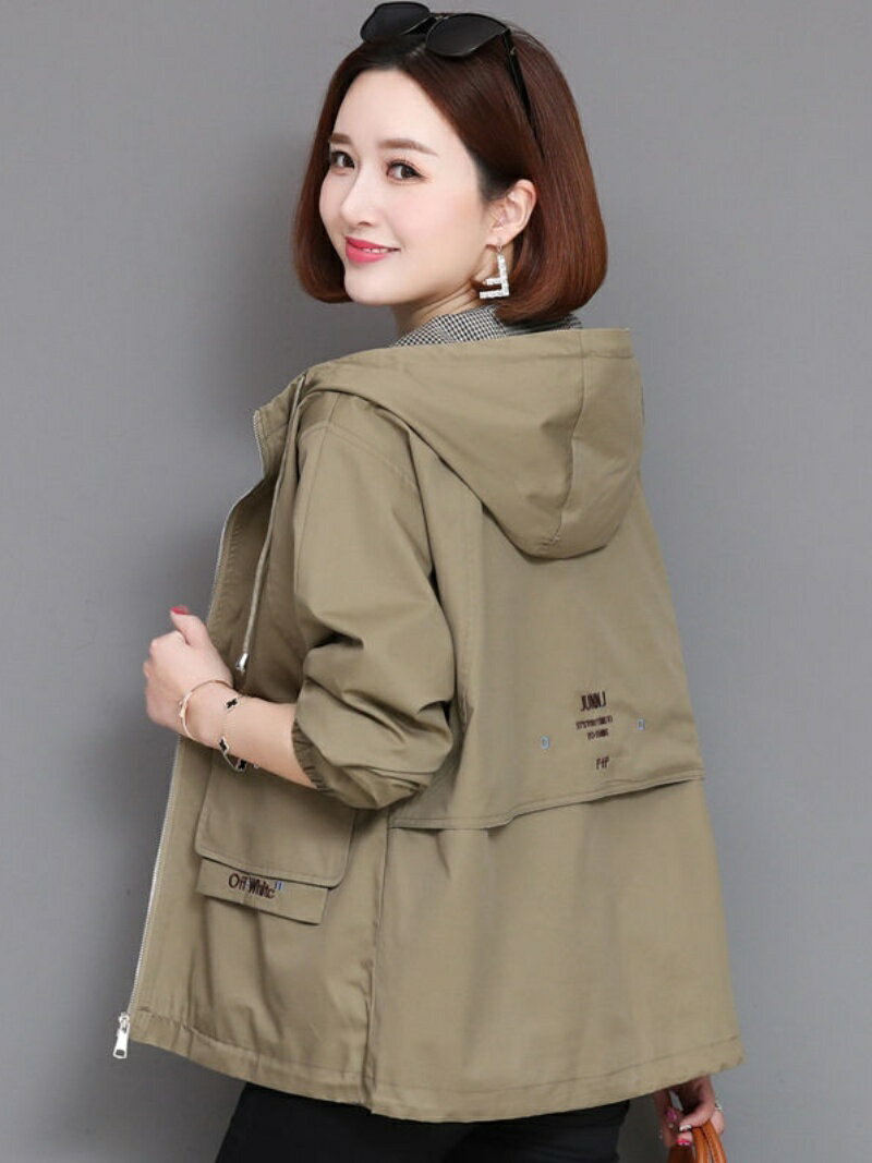 風衣外套女2024春秋新款中年媽媽裝女士寬松連帽氣質百搭夾克上衣【淘夢屋】