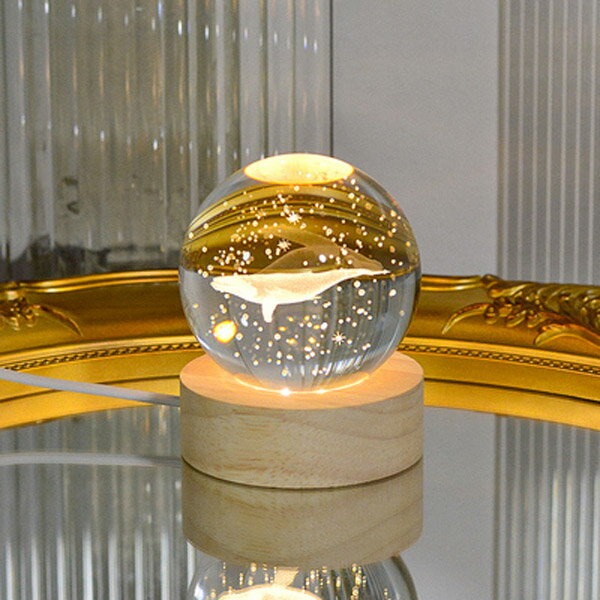 ✤宜家✤鯨魚單色款3D雷射水晶球北歐創意USB小夜燈 臥室桌面裝飾氛圍燈LED燈