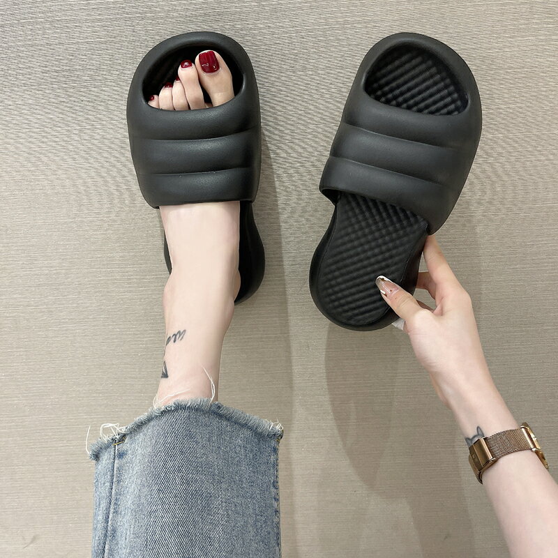 簡約大氣舒服家居拖鞋厚底坡跟踩屎感軟底防滑一字拖鞋靜音防滑鞋