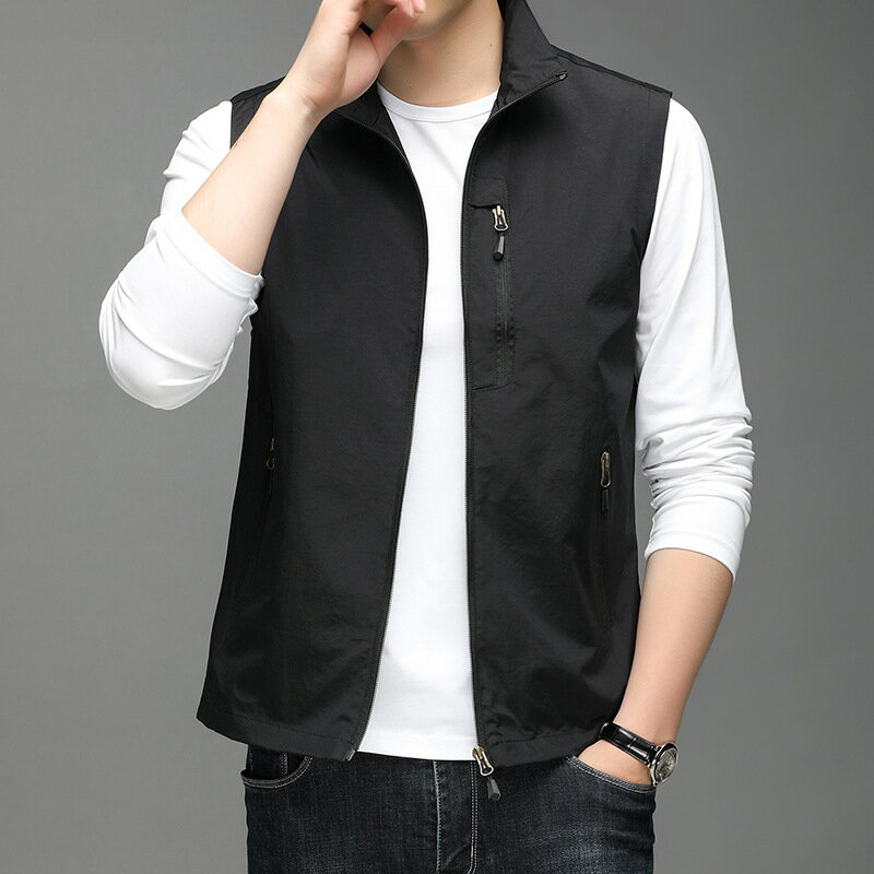 【喜挖】2024早春新款男裝修身戶外立領多口袋馬甲中年男士休閒潮流背心 0